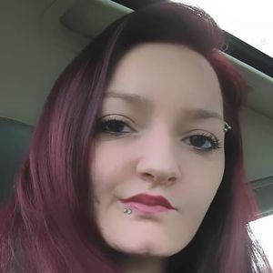 Meet your Posher, Tori